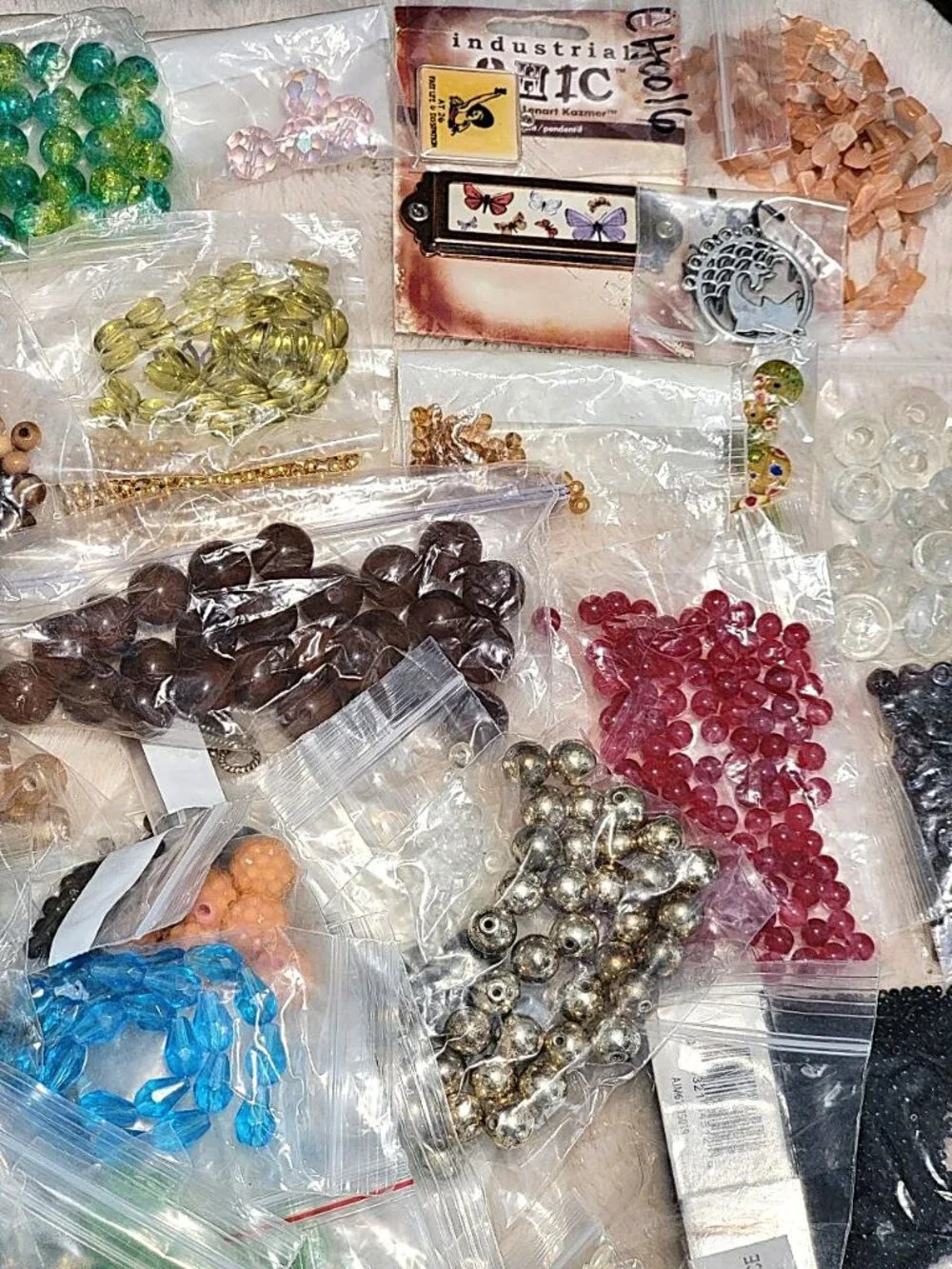 HUGE 4.5lb Destash Lot Jewelry Making Beads Findings Cabachons Various Mats #H